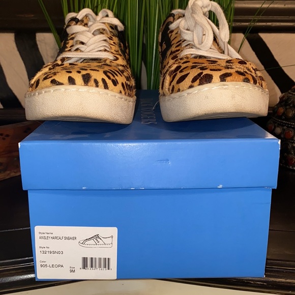 Jack Rogers Ainsley Haircalf Sneakers - Picture 3 of 10